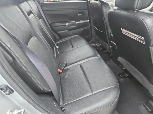 Used 2018 Mitsubishi Outlander Sport SEL image 21