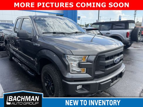 Used 2017 Ford F150 XL w/ Equipment Group 101A Mid AWD/4WD image 1