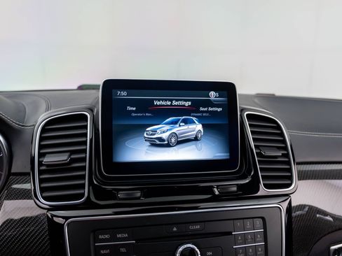 Used 2016 Mercedes-Benz GLE 63 AMG 4MATIC image 25
