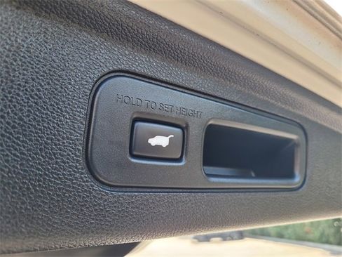 Certified 2023 Honda Odyssey Touring image 31