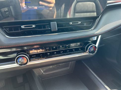 Used 2026 Chevrolet Equinox RS w/ Convenience Package III AWD/4WD image 29