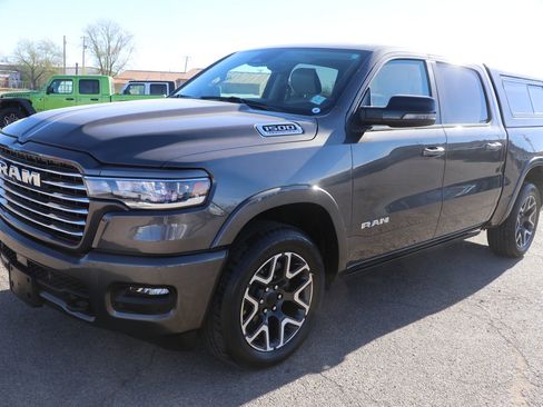 Used 2026 RAM 1500 Laramie w/ Laramie Southwest Edition AWD/4WD image 3
