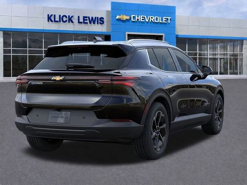 New 2026 Chevrolet Equinox EV LT image 4