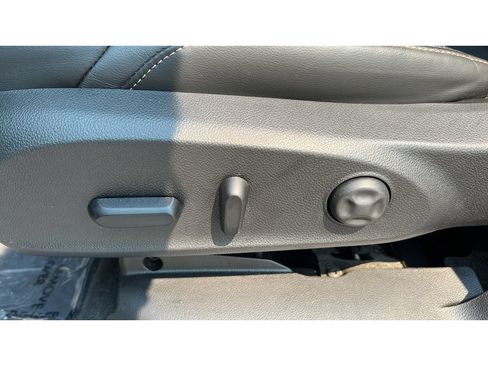 Certified 2016 Buick Envision Premium AWD/4WD image 25