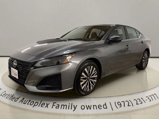 Used 2026 Nissan Altima 2.5 SV AWD/4WD image 1