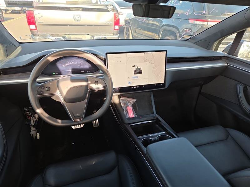 Used 2023 Tesla Model X AWD/4WD image 5