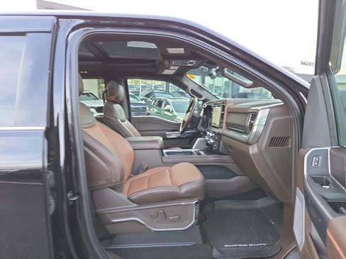 Used 2025 Ford F350 King Ranch AWD/4WD image 17