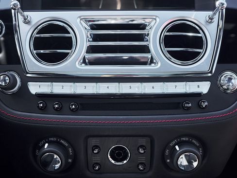 Used 2019 Rolls-Royce Ghost Base image 69