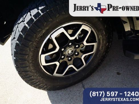 Used 2023 Ford Bronco Outer Banks AWD/4WD image 9