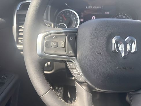 Used 2025 RAM 1500 Big Horn AWD/4WD image 14