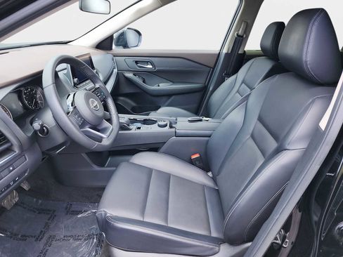 Used 2023 Nissan Rogue SV w/ SV Premium B Package AWD/4WD image 11