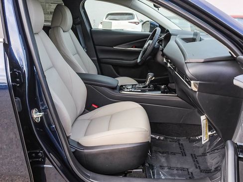 New 2025 MAZDA CX-30 AWD 2.5 S w/ Preferred Package image 18