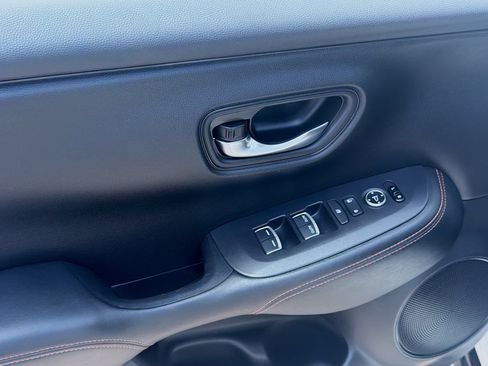 Certified 2023 Honda HR-V Sport image 16
