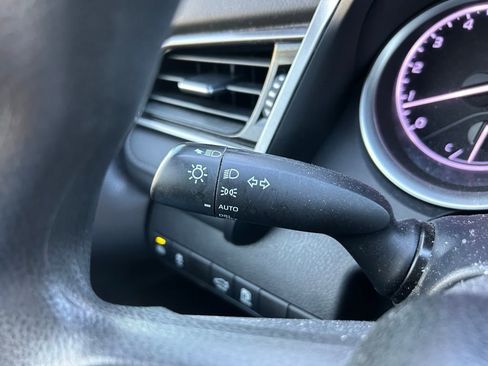 Used 2023 Toyota Camry LE image 20