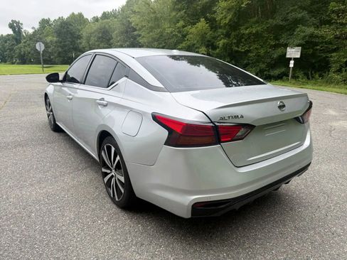 Used 2021 Nissan Altima 2.5 SR image 10
