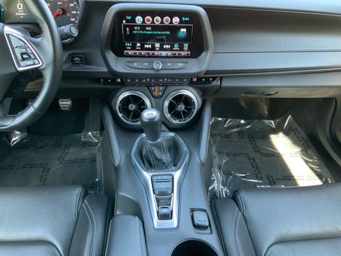 Used 2016 Chevrolet Camaro LT RWD image 24
