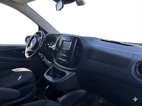 Used 2016 Mercedes-Benz Metris image 15