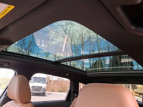 Used 2025 Audi Q7 3.0T Premium Plus image 14