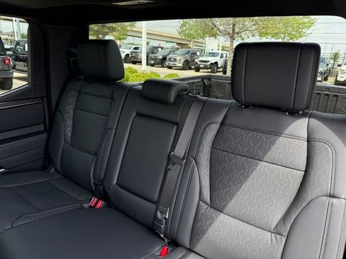 Used 2025 Toyota Tundra Limited RWD image 28