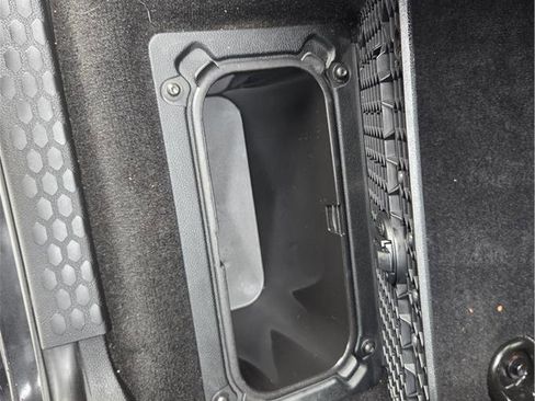 Used 2017 RAM 1500 Laramie w/ Convenience Group image 19