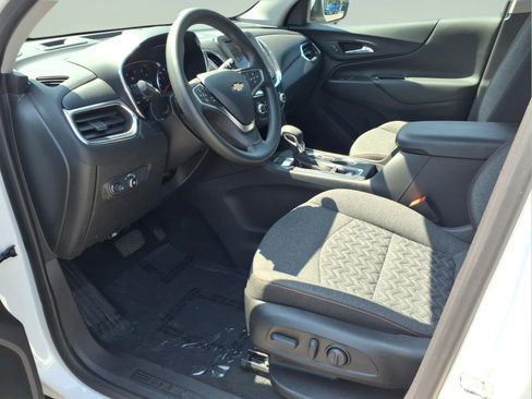 Used 2023 Chevrolet Equinox LT w/ LPO, Floor Liner Package AWD/4WD image 14
