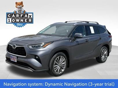 Used 2021 Toyota Highlander Platinum