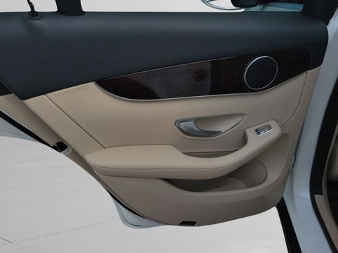 Certified 2022 Mercedes-Benz GLC 300 GLC 300 image 10