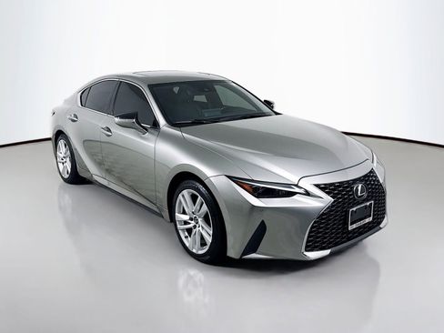 Used 2021 Lexus IS 300 300 w/ Comfort Package image 7