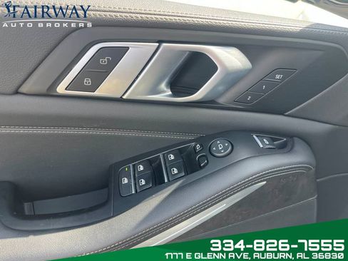 Used 2023 BMW X5 sDrive40i image 16