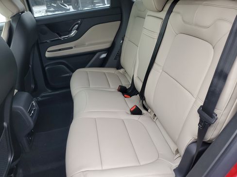 New 2026 Lincoln Corsair Reserve w/ Jet Appearance Package image 28