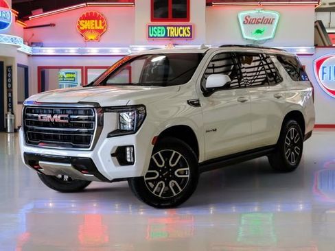 Used 2021 GMC Yukon AT4 w/ AT4 Premium Package AWD/4WD image 2