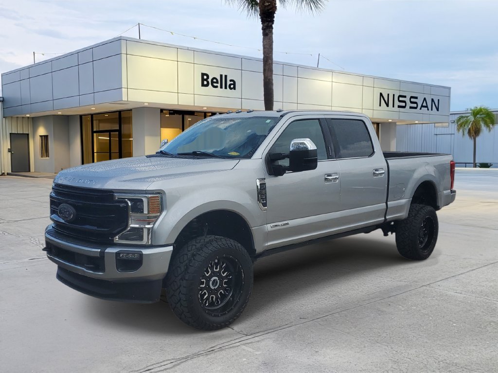 Used 2022 Ford F350 Platinum w/ Snow Plow Prep Package AWD/4WD image 2