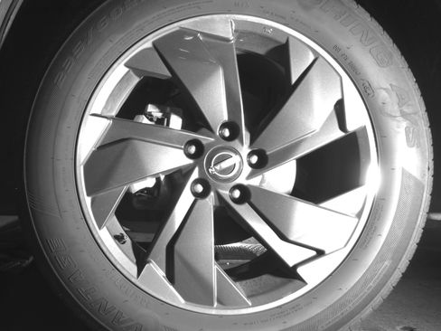 Used 2025 Nissan Rogue SV image 12