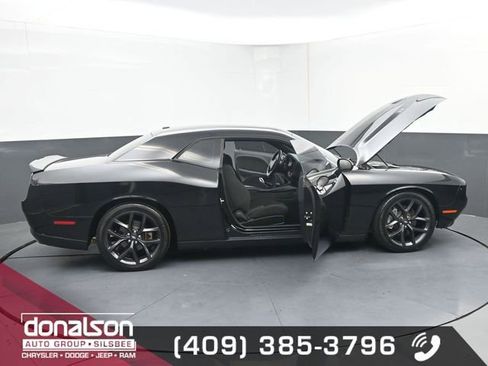 Used 2021 Dodge Challenger GT w/ Blacktop Package image 20