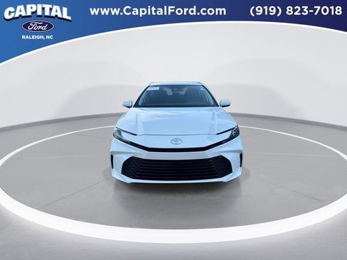 Used 2025 Toyota Camry LE FWD image 3
