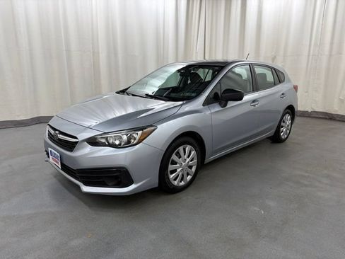 Used 2022 Subaru Impreza 2.0i AWD/4WD image 2