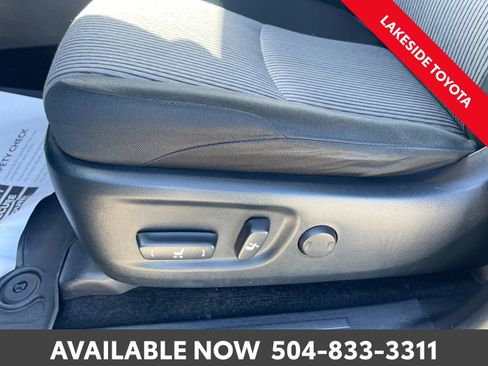 Used 2023 Toyota 4Runner SR5 image 28