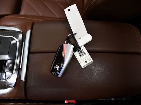 Used 2024 BMW X5 xDrive40i w/ M Sport Package image 24