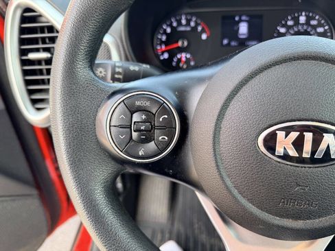 Used 2021 Kia Soul S image 14