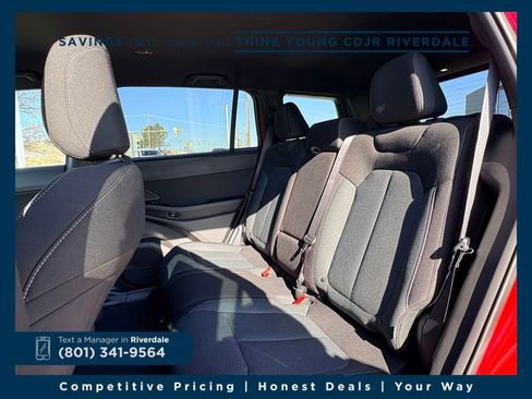 New 2026 Jeep Cherokee Laredo image 12