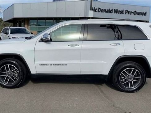Used 2022 Jeep Grand Cherokee Limited image 5