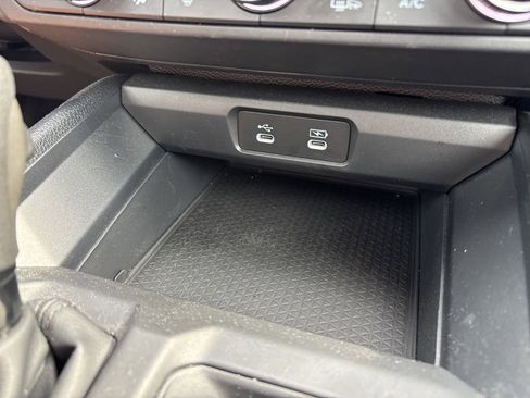 Used 2025 Honda Accord SE image 25
