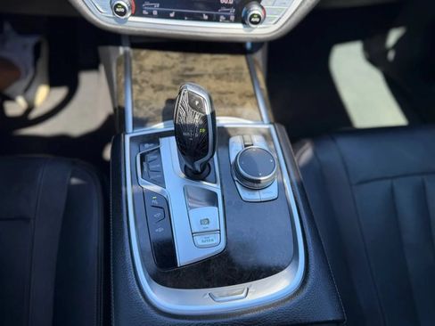 Used 2016 BMW 740i RWD image 58