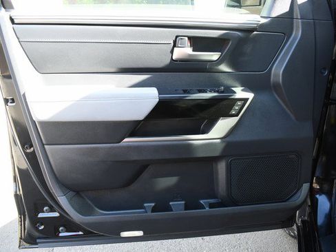 Used 2024 Toyota Tundra Limited image 13