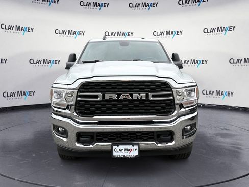 Used 2024 RAM 2500 Big Horn AWD/4WD image 8