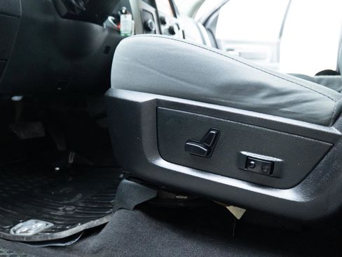 Used 2018 RAM 2500 Big Horn image 33