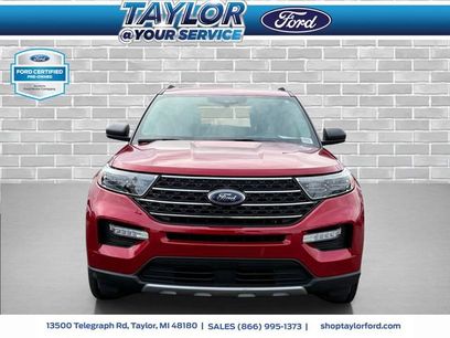 Certified 2023 Ford Explorer XLT w/ Equipment Group 202A