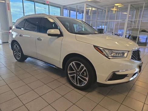 Used 2018 Acura MDX FWD w/ Advance Package image 2
