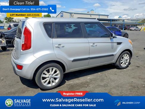 Used 2012 Kia Soul + w/ Audio Pkg image 4