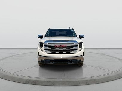 New 2026 GMC Sierra 1500 SLE